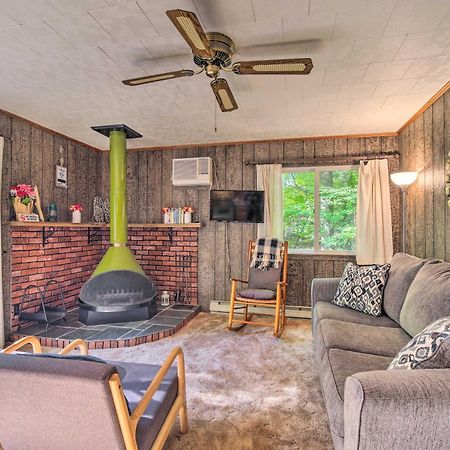 Cozy Adirondacks Cabin Walk To Lake Eaton! Jay Екстериор снимка