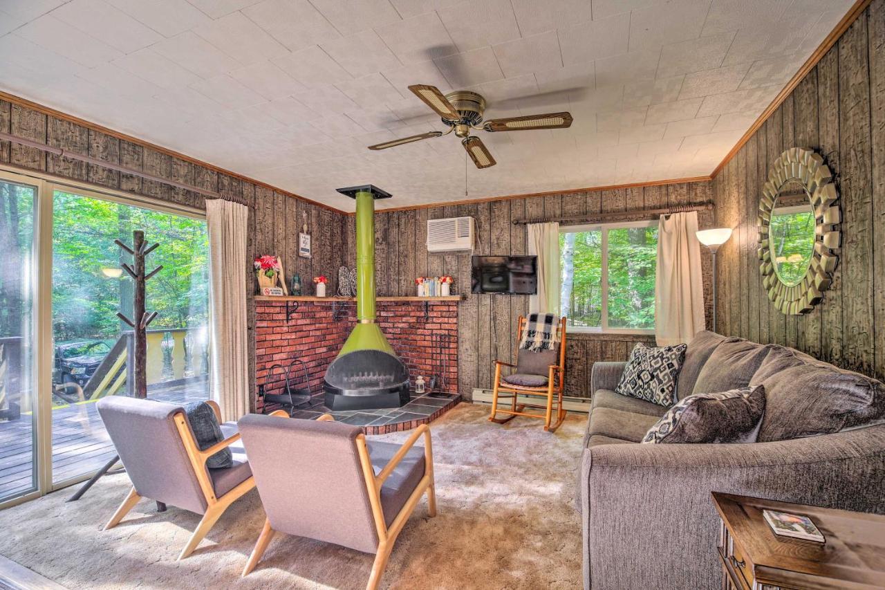 Cozy Adirondacks Cabin Walk To Lake Eaton! Jay Екстериор снимка