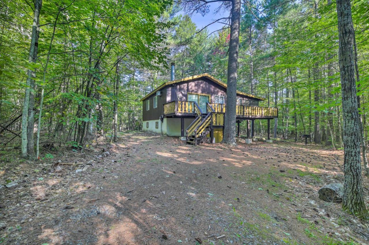 Cozy Adirondacks Cabin Walk To Lake Eaton! Jay Екстериор снимка